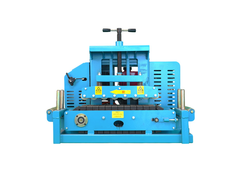 犟牛5号电缆输送机2