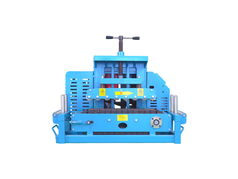 犟牛6号电缆输送机
